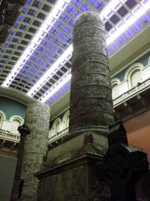 Pillars at the V and A museum