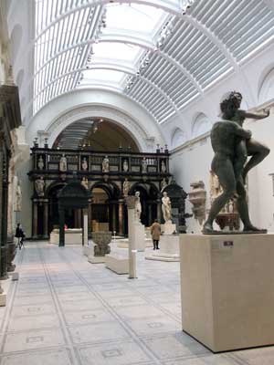 Victoria and Albert Museum Gallery